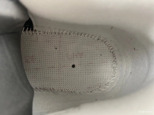 4 Air FQ8138-002 Jordan Fear 1102